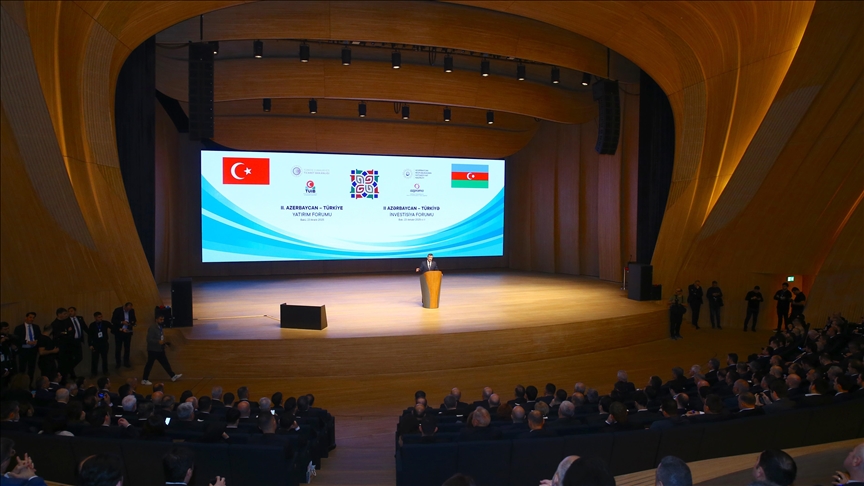 Bakü'de, 2. Azerbaycan-Türkiye Yatırım Forumu düzenlendi