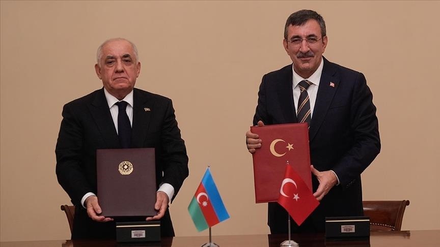 Turqia nënshkruan marrëveshje bashkëpunimi me Azerbajxhanin për energjinë, tregtinë dhe investimet