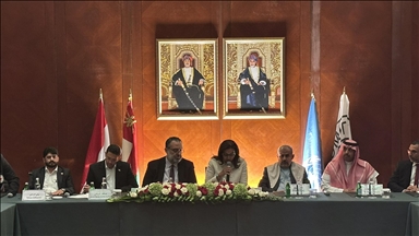 مسقط.. اتفاق بين الحكومة اليمنية و"الحوثي" لتبادل آلاف الأسرى 