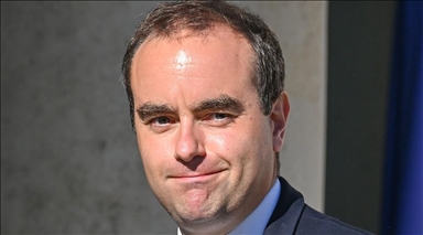 France : Lecornu alerte sur une « illusion dangereuse » après l’adoption d’une loi spéciale