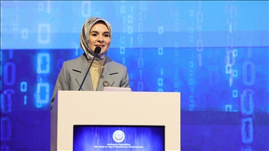 Bakan Göktaş: Dijital medya ve oyun platformlarına dair yasal düzenlemeyi yakın zamanda hayata geçireceğiz