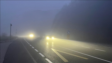 Bolu Dağı'nda sis etkili oldu