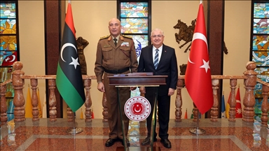 Turkish national defense minister receives Libyan chief of general staff in Ankara