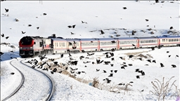 Turistik Doğu Ekspresi seferlerinin başlaması son durak Kars'taki turizmcileri sevindirdi