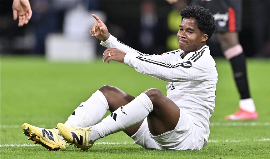 قدم.. أولمبيك ليون يتوصل لاتفاق مع ريال مدريد لضم إندريك