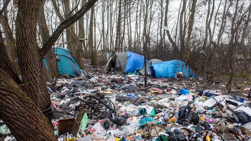 Migrantët në qytetin francez Dunkirk përballen me rreziqe të vazhdueshme shëndetësore