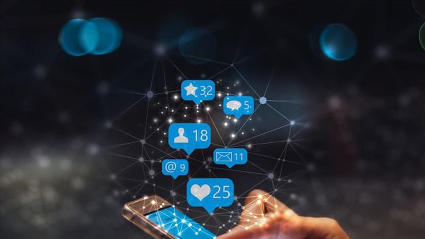 Reklam yönetmeliğinde "yapay zeka" ve "influencer" düzenlemesi