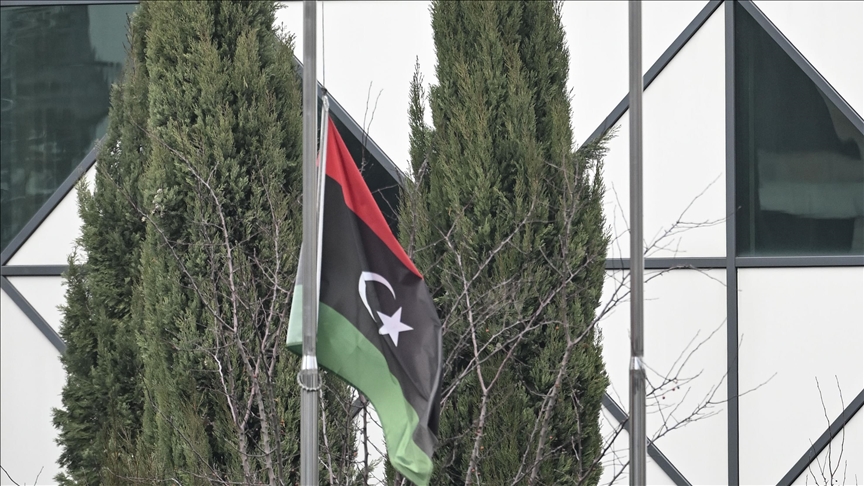 Pas rrëzimit fatal të avionit  ambasada libiane në Ankara ul flamujt në gjysmështizë