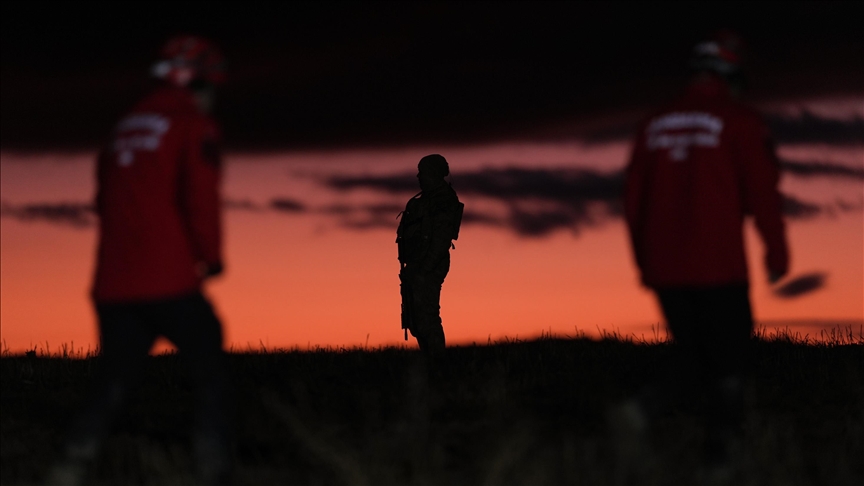 أنقرة.. تواصل أعمال البحث في موقع حطام طائرة رئيس الأركان الليبي