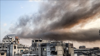İsrail ordusu, ateşkese rağmen Gazze'de bazı bölgelere saldırılar düzenledi