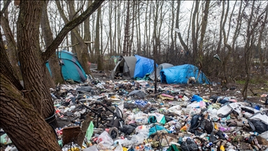 Migrantët në qytetin francez Dunkirk përballen me rreziqe të vazhdueshme shëndetësore