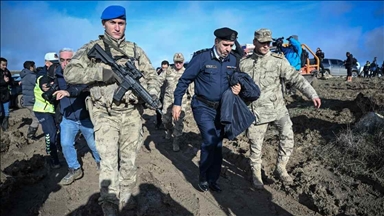 شاندێکی سەربازیی لیبیا لێكۆڵینه‌وه‌ لە پاشماوەی ئەو فڕۆکەیه‌دا دەکات کە لە ئەنقەرە کەوتە خوارەوە