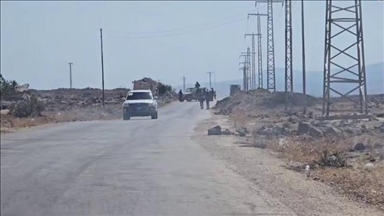 قوات إسرائيلية تستهدف نساء وأطفالا بقنابل دخانية في القنيطرة السورية