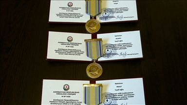 Anadolu Ajansı habercilerine "Azerbaycan Basınının 150. Yılı" madalyası
