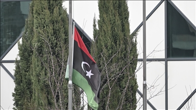 Pas rrëzimit fatal të avionit, ambasada libiane në Ankara ul flamujt në gjysmështizë