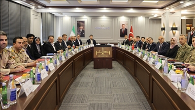 مسؤولون أتراك وإيرانيون يبحثون قضايا أمنية وحدودية