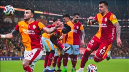Galatasaray'ın ilk yarıdaki en istikrarlısı Abdülkerim Bardakcı oldu