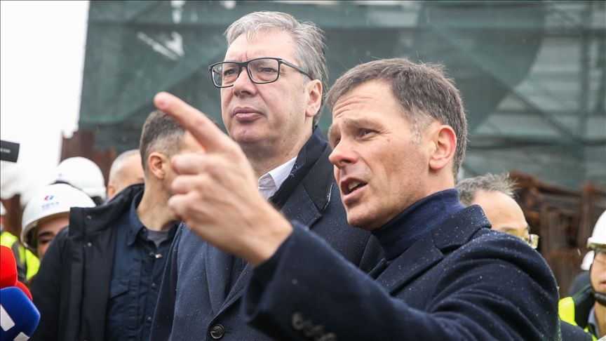 Vučić obišao radove: Novi savski most u Beogradu biće završen do kraja marta 2026.