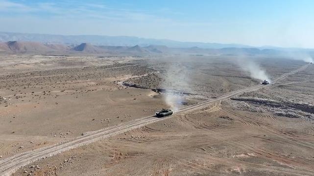 Таджикистан открыл танкодром и новые заставы на границе с Афганистаном