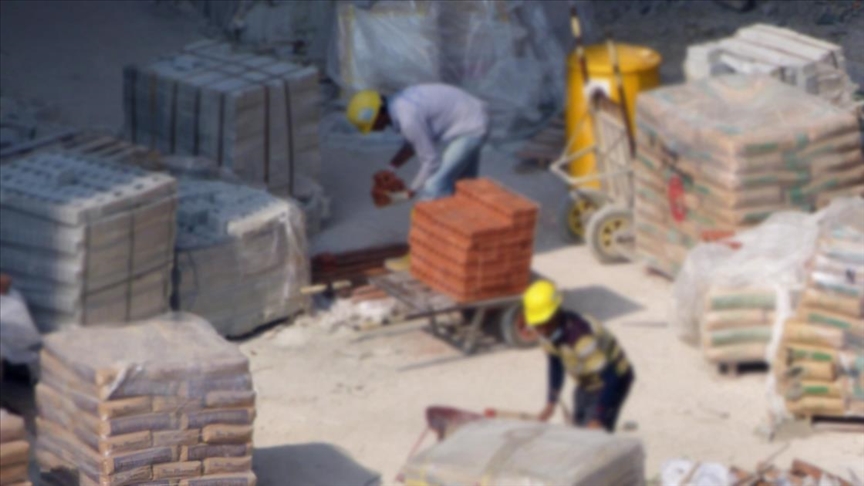 Güven endeksi aralıkta inşaat sektöründe azalırken hizmet ve perakende ticaret sektörlerinde arttı