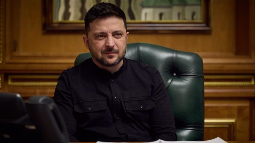 Зеленский: Работа по мирному урегулированию ведется круглосуточно