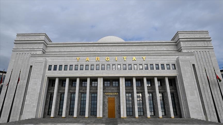 Yargıtaydan "iş yerindeki zorlayıcı sebepten işten çıkarmada da ihbar tazminatı ödenmeli" kararı