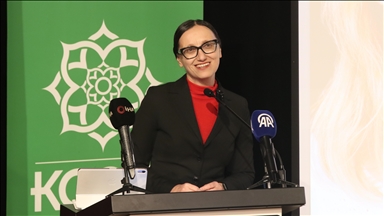 TÜBA ödüllü Prof. Dr. Özcan'dan diş hekimliği eğitiminde klinik tecrübe vurgusu