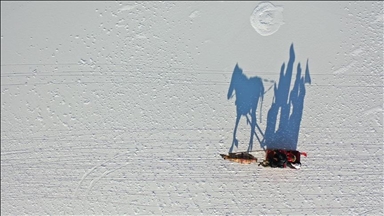 رونق گردشگری زمستانی در دریاچه چیلدیر با آغاز سفرهای «دوغو اکسپرس»