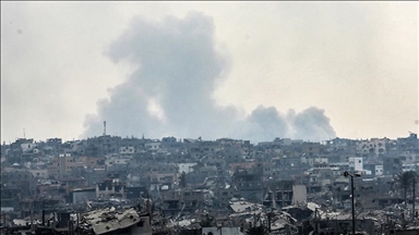 Artêşa Îsraîlê bi êrîşên hewayî gelek deverên Xeta Xezeyê bombebaran kir