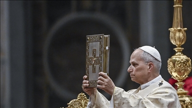 Le pape Léon XIV dénonce « l’absurdité » des discours de guerre lors de la messe de Noël
