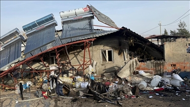 Li Dîyarbekirê di kargeheke ku penêr lê tê çêkirin da teqîn çêbû, 6 kes birîndar bûn