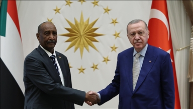 Глава Суверенного совета Судана прибыл с визитом в Турцию
