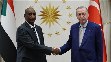  Турскиот претседател во Анкара го прими претседателот на Суверениот совет на Судан