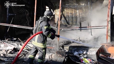 Jedna osoba poginula u ruskom napadu na gradsku pijacu u Hersonu