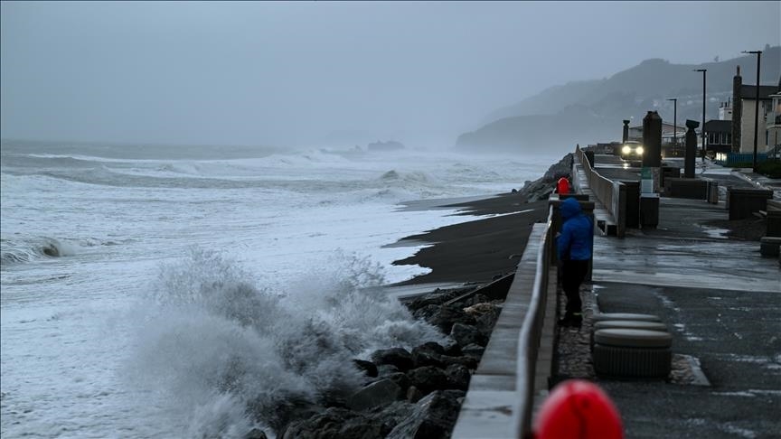 Storms kill at least 3 across California on Christmas holiday