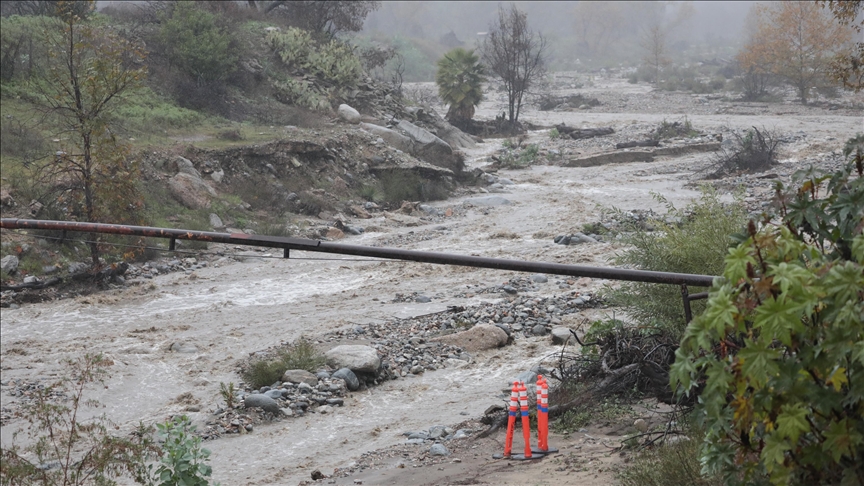 California'da olumsuz hava koşulları nedeniyle ölenlerin sayısı 3'e yükseldi