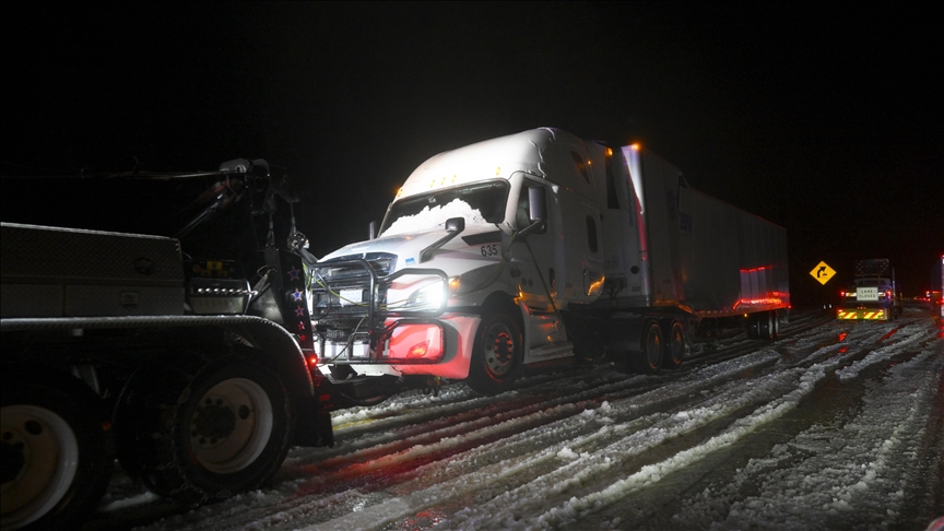 Al menos 3 muertos por el mal tiempo que afecta al sur del estado de California 