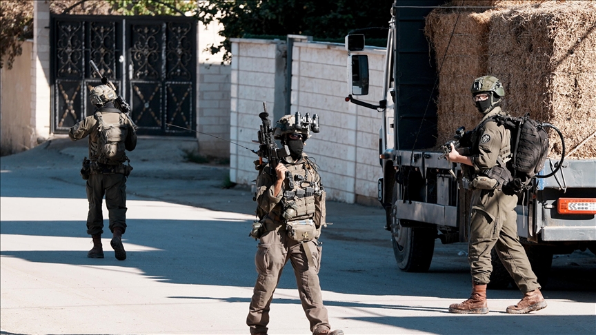 الضفة... الجيش الإسرائيلي يعتقل مسنا وسيدة و4 أطفال