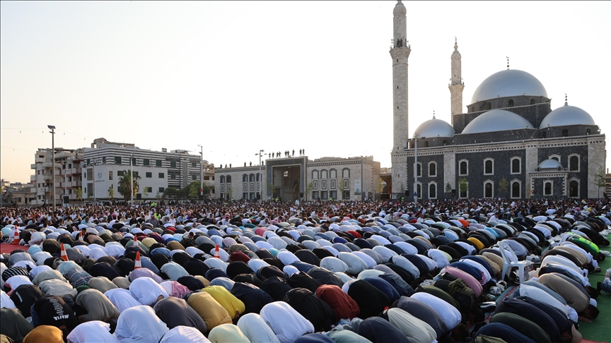 Syrie : Damas condamne « avec la plus grande fermeté » l’attentat contre une mosquée à Homs
