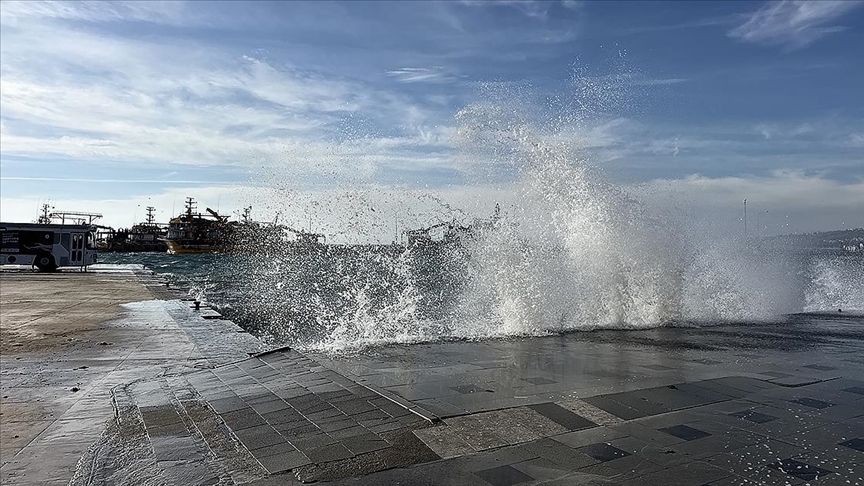 Karadeniz ve Akdeniz için fırtına uyarısı