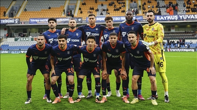 Başakşehir, Süper Lig'in ilk yarısını 7. sırada tamamladı
