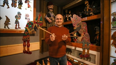 UNESCO-listed Karagoz shadow theatre to be preserved through new laboratory in Türkiye