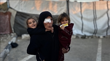 Sedamdesetogodišnja žena brine o siročadi u Gazi