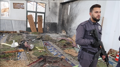 ‘Cowardly act’: Syria condemns deadly bomb explosion at mosque in Homs