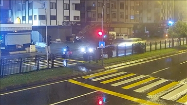 Trabzon'da otomobilin kırmızı ışıkta çarptığı motosikletin sürücüsü öldü