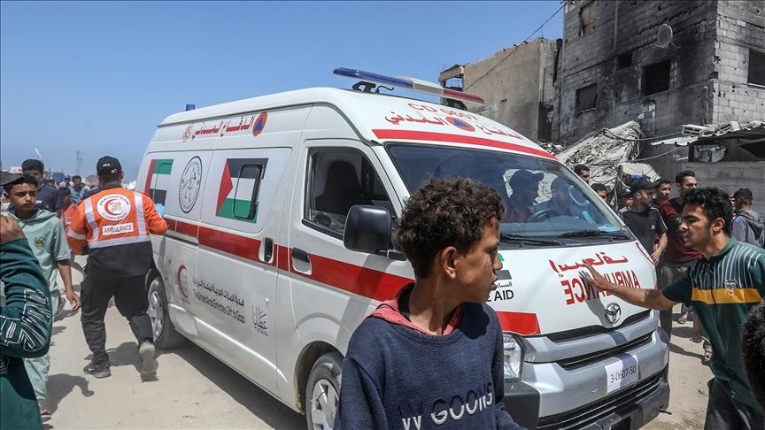 الدفاع المدني بغزة ينتشل جثمان طفل غرق في بئر بعد محاولات لإنقاذه