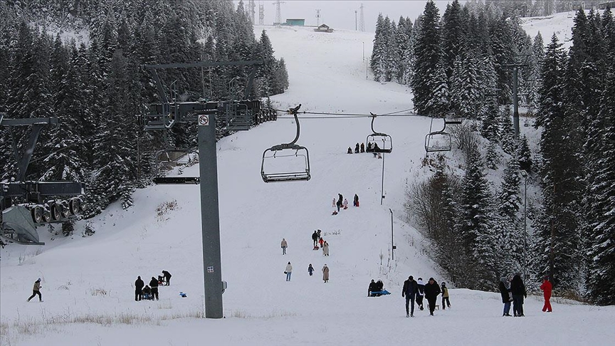 Ilgaz Yurduntepe Kayak Merkezi'nde sezon başladı