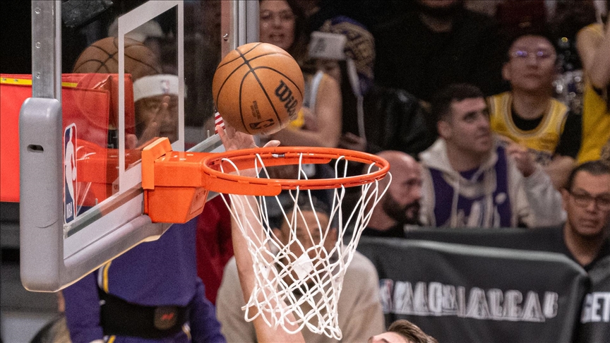 NBA'de Bulls, 76ers'ı yenerek serisini 5 maça çıkardı