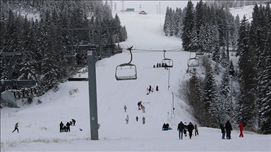 Ilgaz Yurduntepe Kayak Merkezi'nde sezon başladı