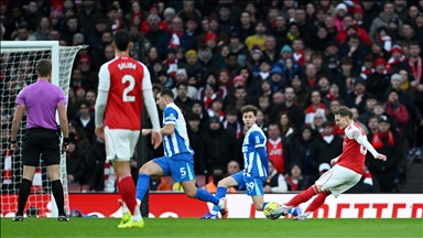 قدم.. أرسنال يفوز على برايتون ويستعيد صدارة البريميرليغ